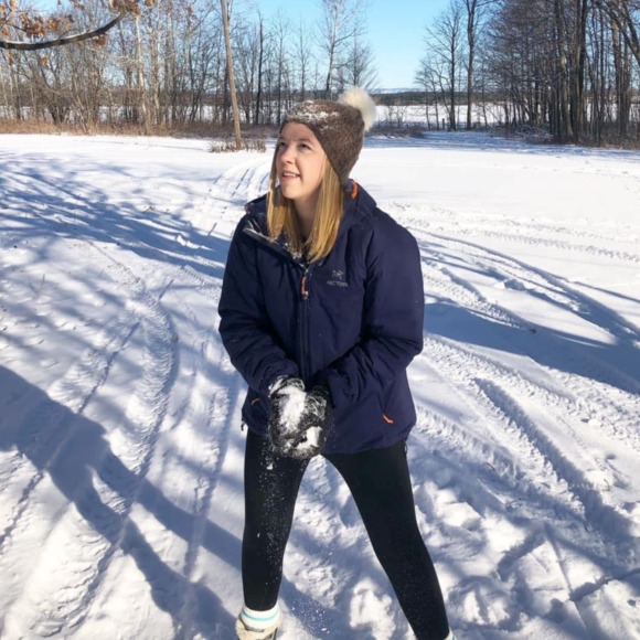 Meet your Posher, Devin - Picture 1 of 1